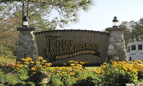 Fort_wilderness_resort_logo
